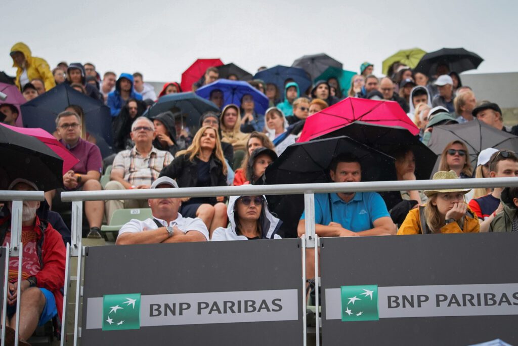 Caroline Garcia i Ana Bogdan zagrają w finale turnieju BNP PARIBAS Poland Open. Plany organizatorów komplikują częste i obfite opady deszczu.